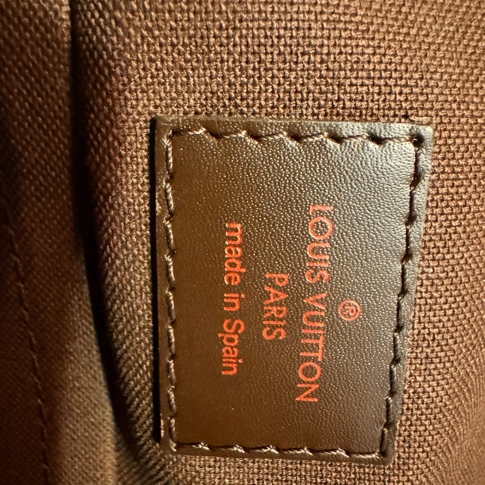 💥❌SOLD❌💥 💯 AUTHENTIC Louis Vuitton Damier Ebene Brooklyn GM - Picture 5 of 10